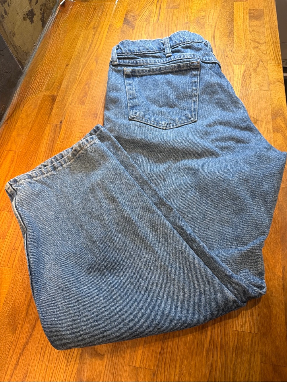Blue Ridge Wrangler Blue Denim Jeans with Brown Leather Patch- size 38x29 (005)